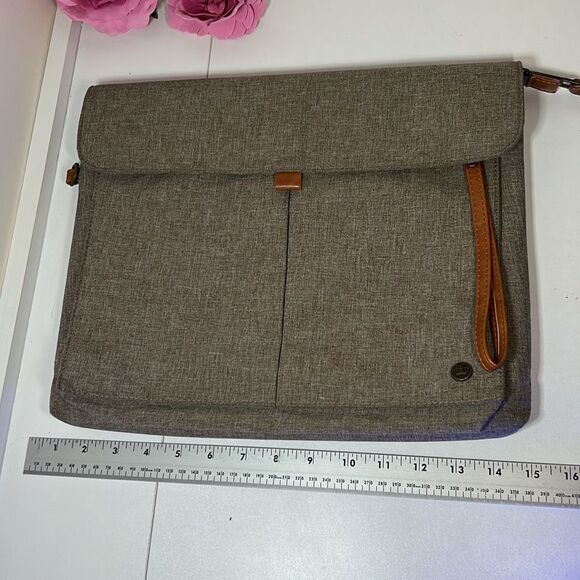 PKG Tablet Case Laptop Bag New w/o Tags Gray with Tobacco Faux Leather Trim - Picture 3 of 10